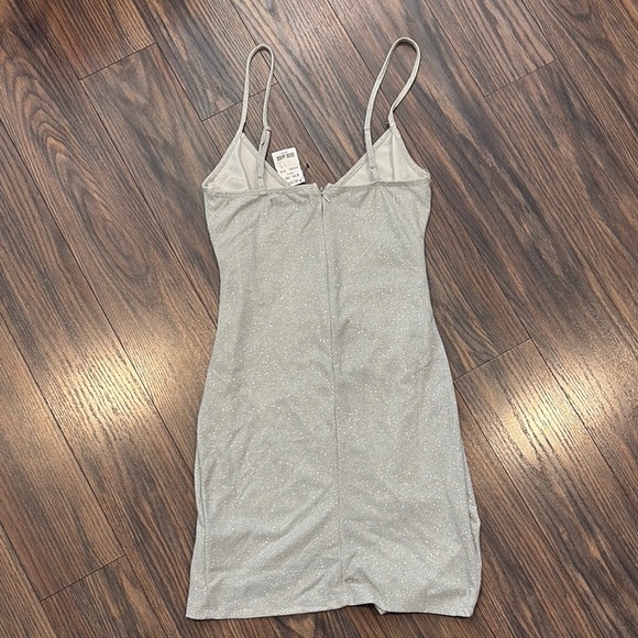 NWT- Elegant Silver Dress by Akira (size S) - Picture 5 of 6